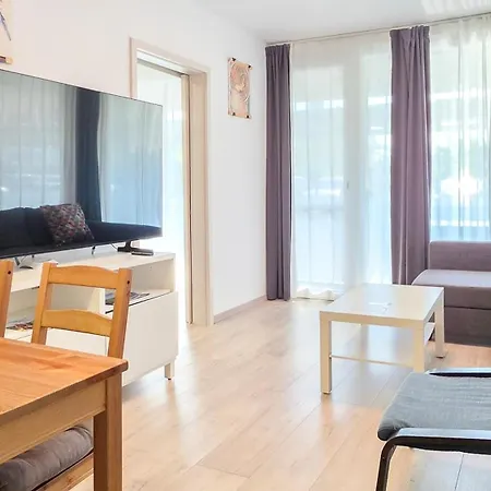 Lelle Apartmán *